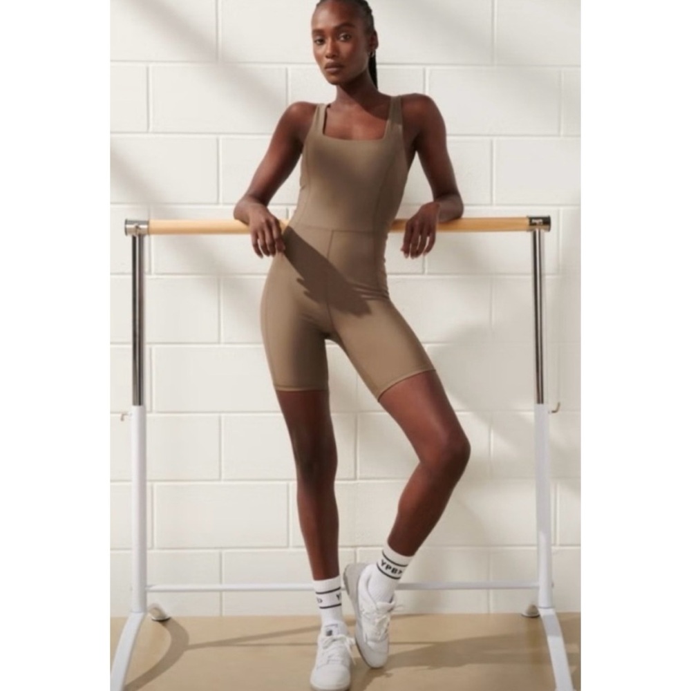YPB SculptLUX Body Active Bodysuit Shorts Onesie Taupe Size Small New